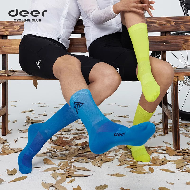 Treading Waves Week Mid-Length Cycling Socks main image 1