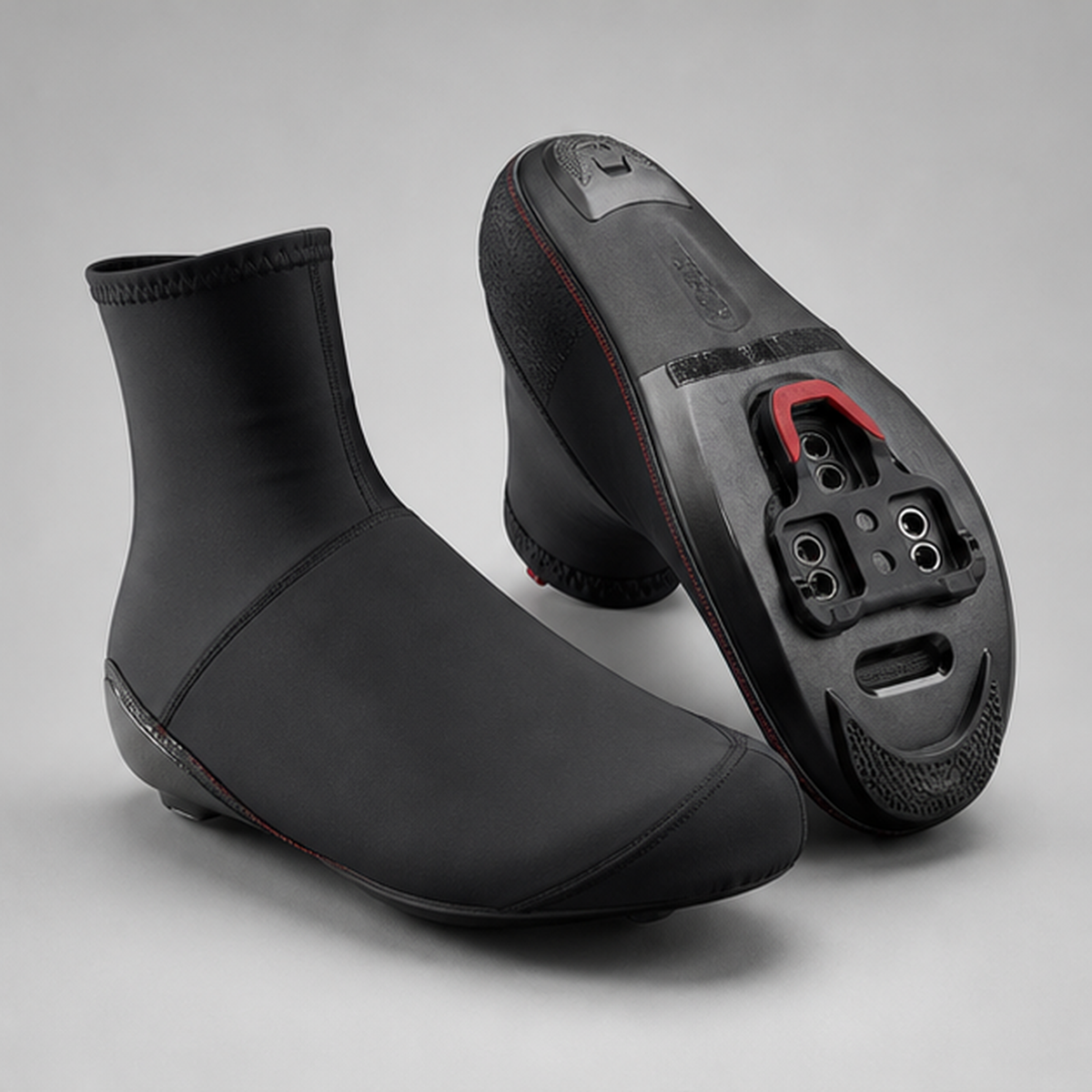Aero cycling shoe covers product visualization