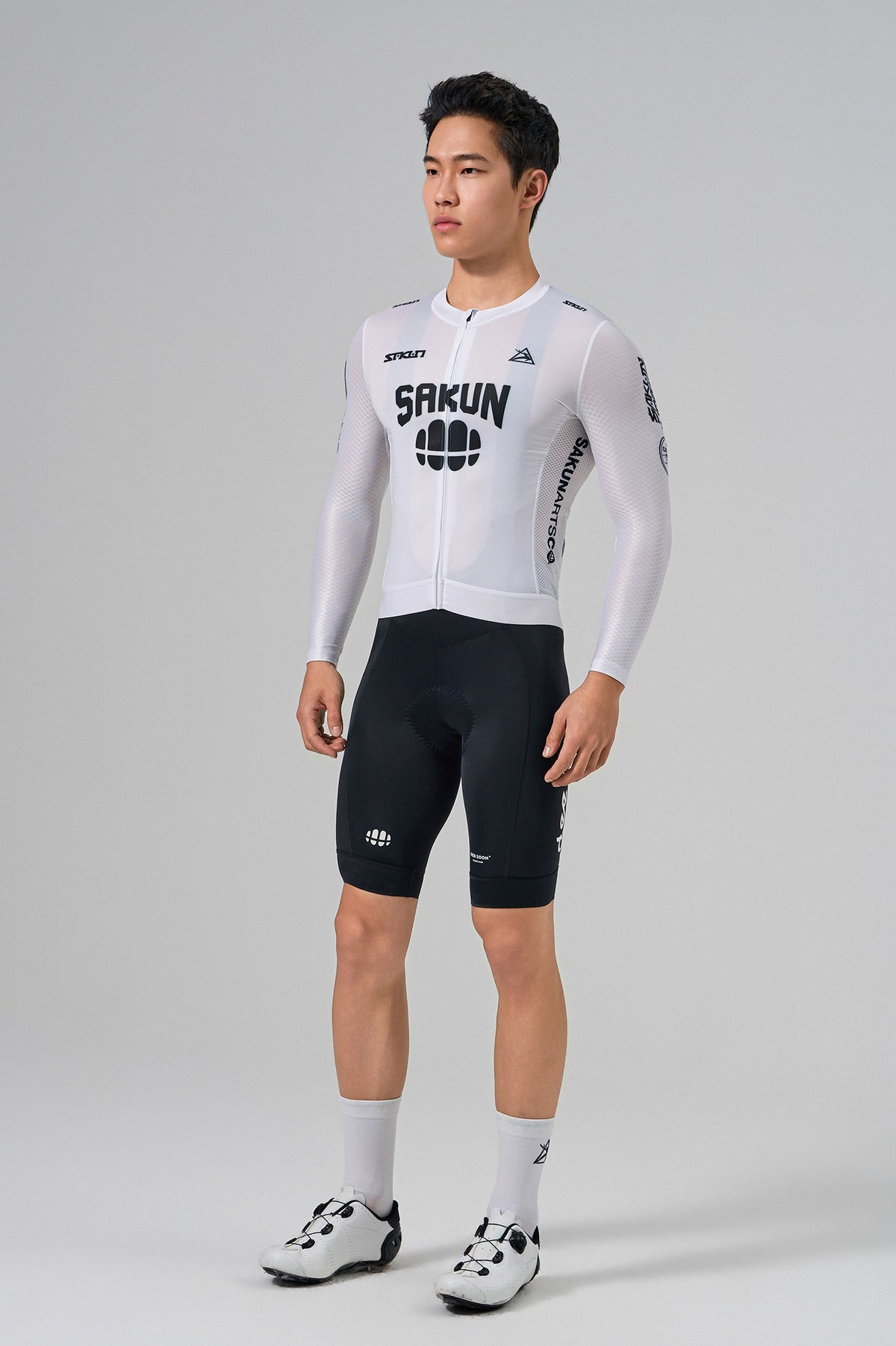 SAKUN x DEER cycling jersey — product photograph