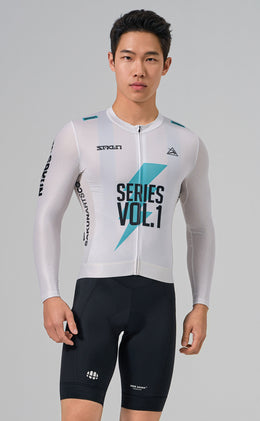SAKUN x DEER cycling jersey — product photograph