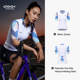 Women's Lightweight Moisture-Wicking Summer Cycling Jersey — thumbnail 5 of 8