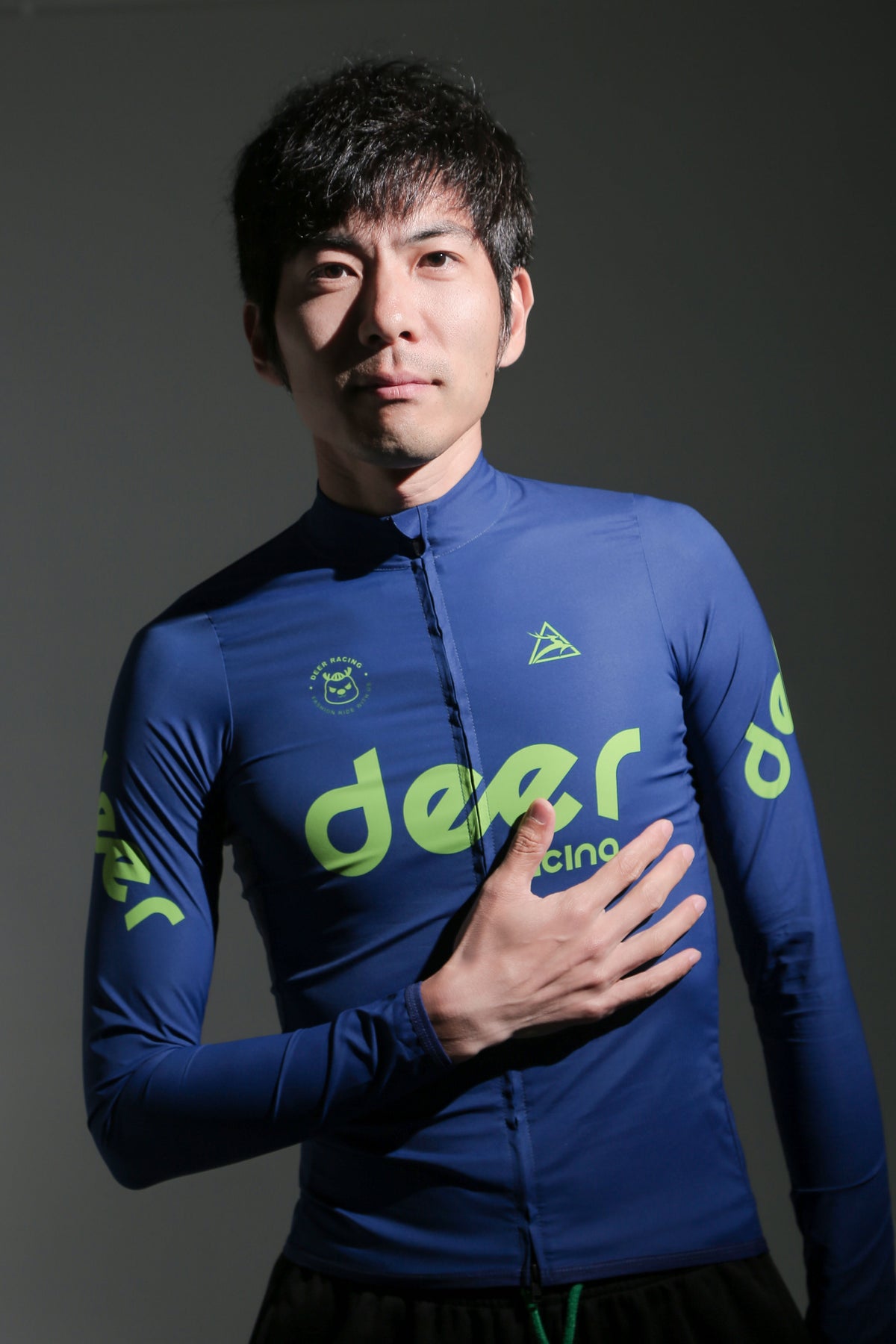 Unisex Lightweight Full-Zip Road Cycling Jacket — product story image 09 of 14
