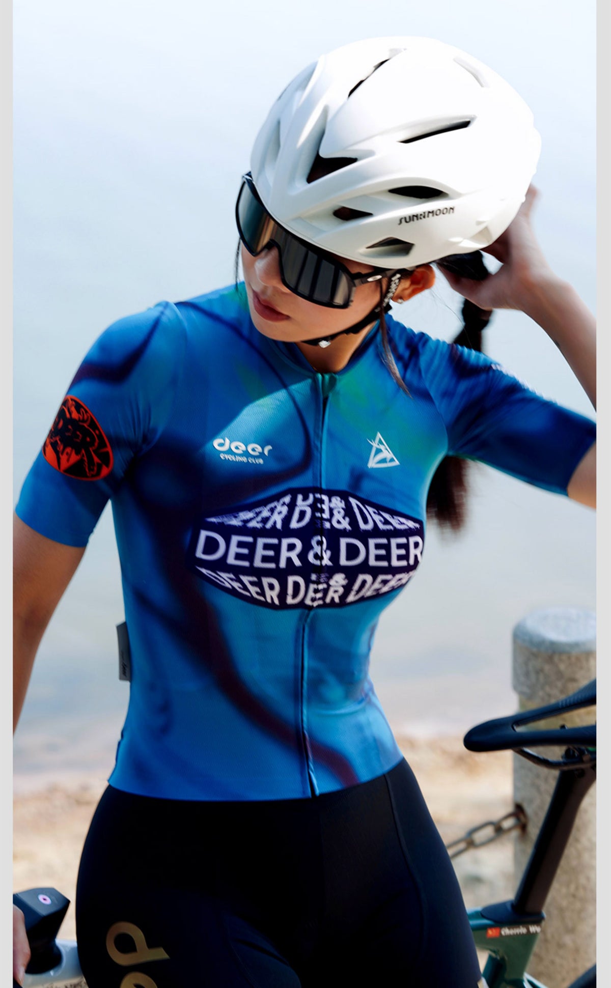 Men's Aerodynamic Mesh-Panel Summer Road Cycling Jersey — product story image 26 of 37
