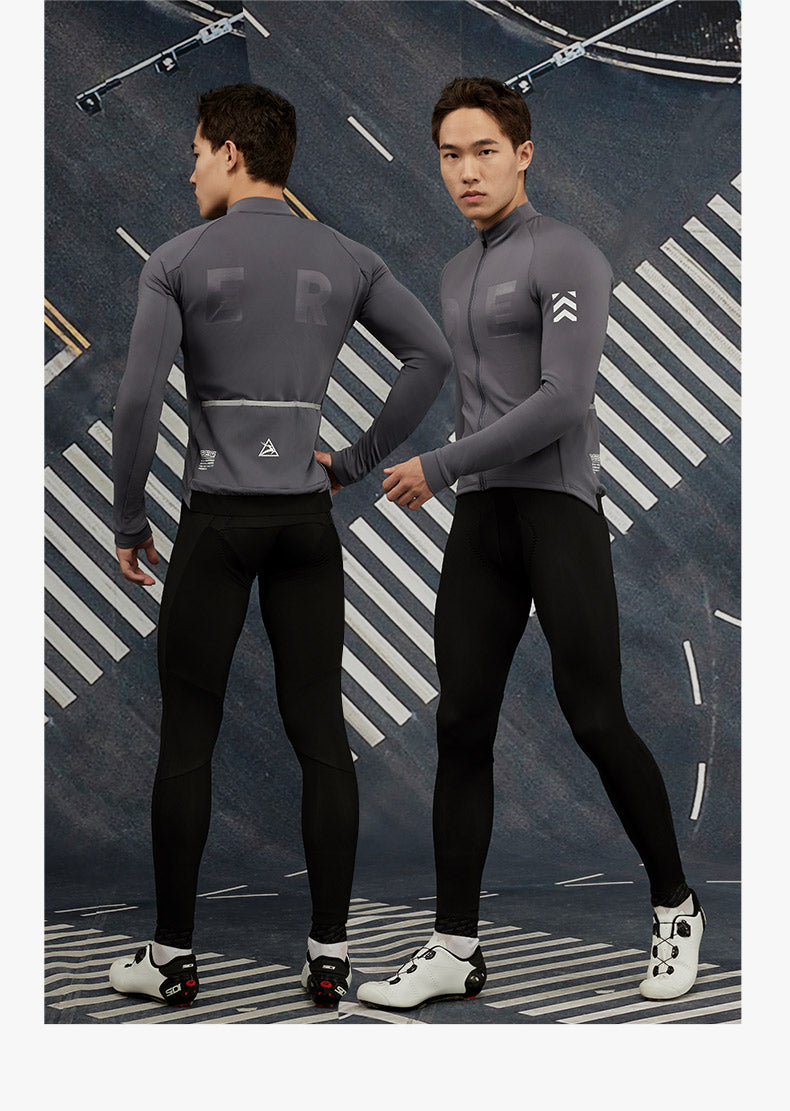 Men's AirWarm Fleece Long-Sleeve Cycling Jersey with Four Pockets — product story image 06 of 41