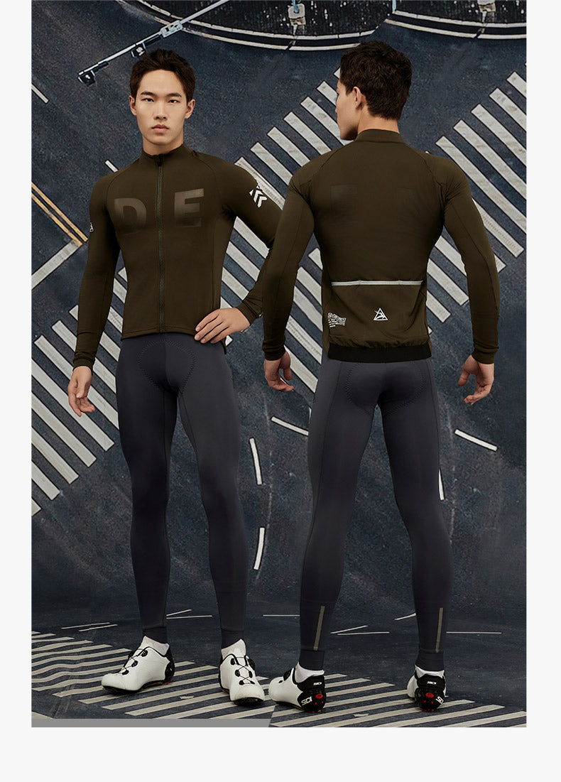 Men's AirWarm Fleece Long-Sleeve Cycling Jersey with Four Pockets — product story image 07 of 41