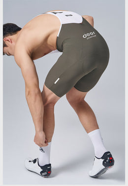 Men's Lightweight Anatomical Pouch Chamois Cycling Bib Shorts — thumbnail 27 of 32
